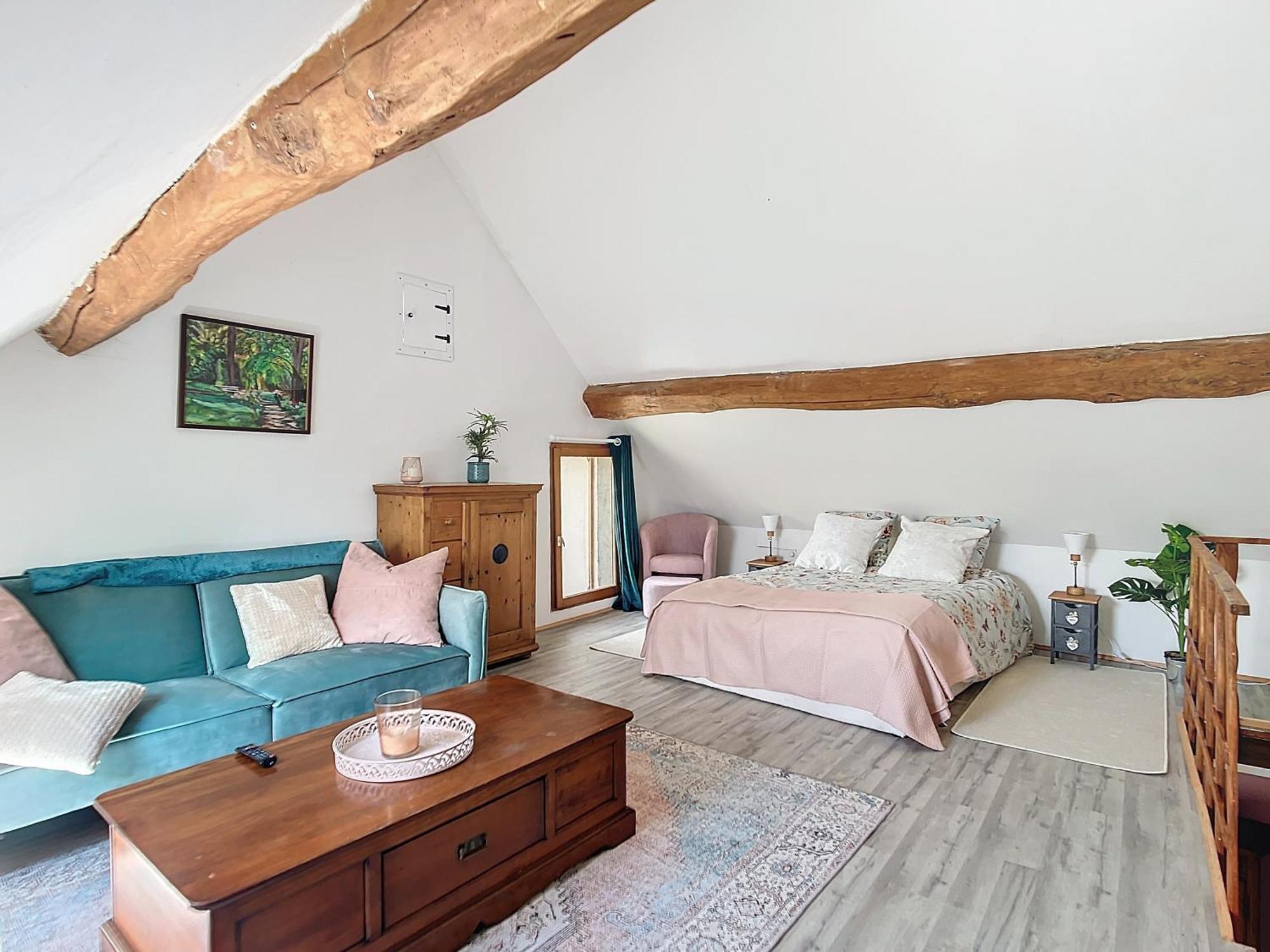 Charmante Maison Joux-la-Ville ภายนอก รูปภาพ