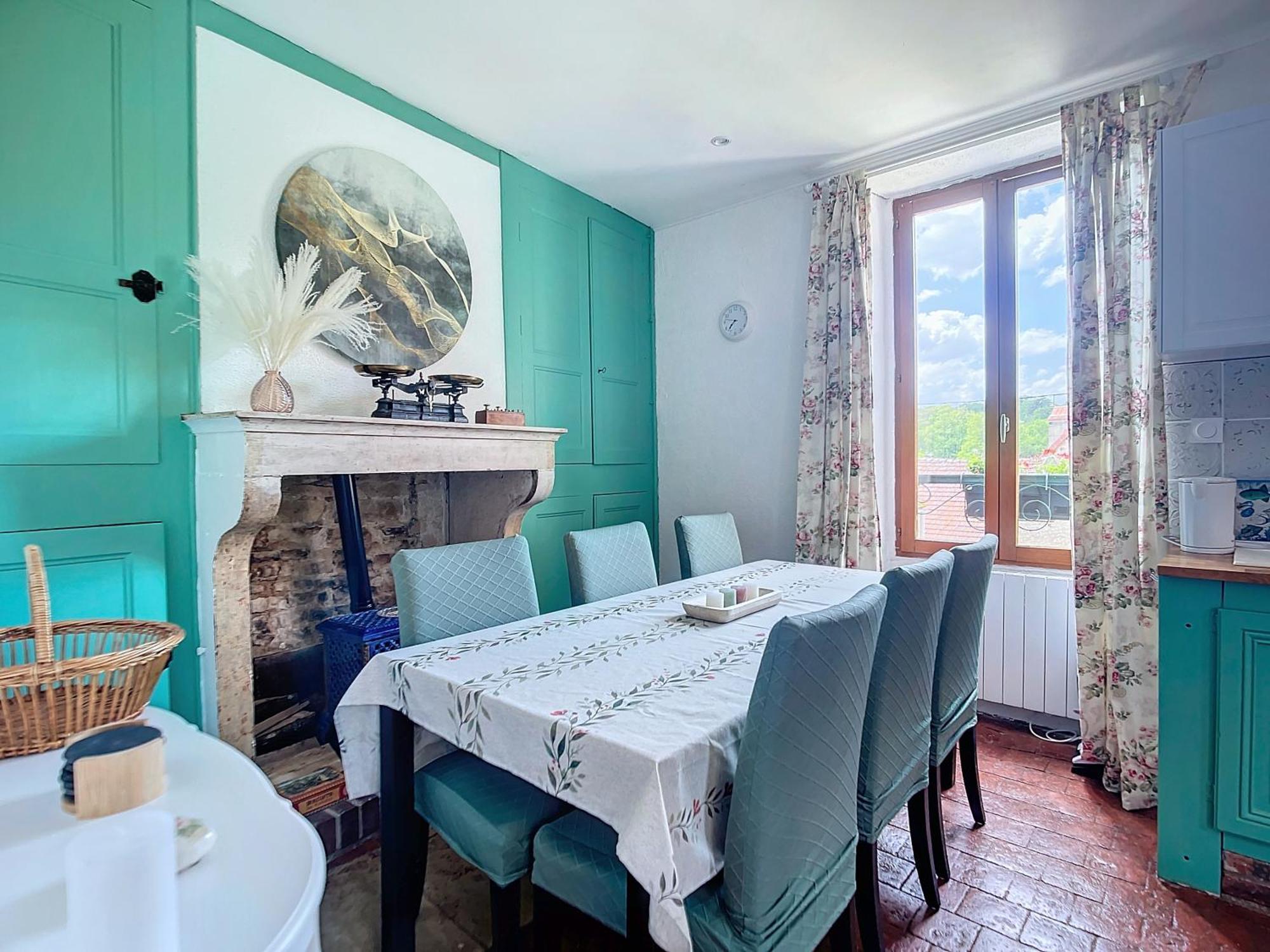 Charmante Maison Joux-la-Ville ภายนอก รูปภาพ