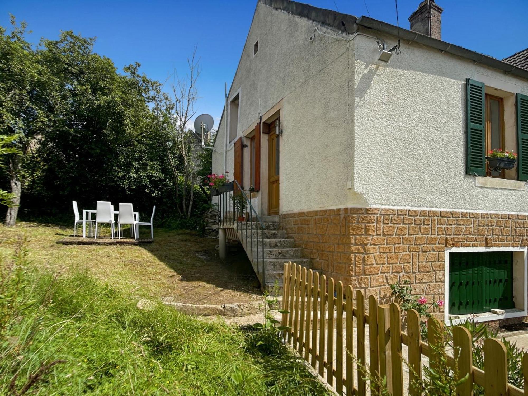 Charmante Maison Joux-la-Ville ภายนอก รูปภาพ